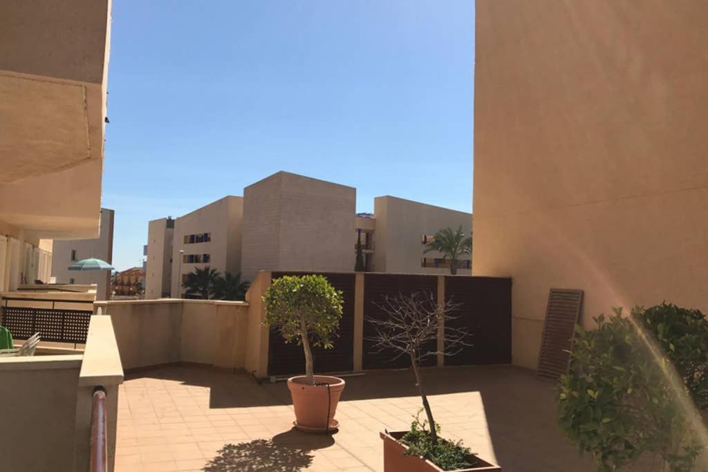Lovely Apartment In Cabo Roig Near Beach Oriola  Exterior foto